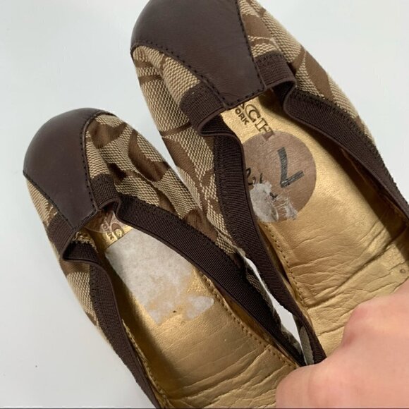 Coach womens Chelsey flats size 7.5 brown monogram cap toe ballet core - Picture 10 of 12